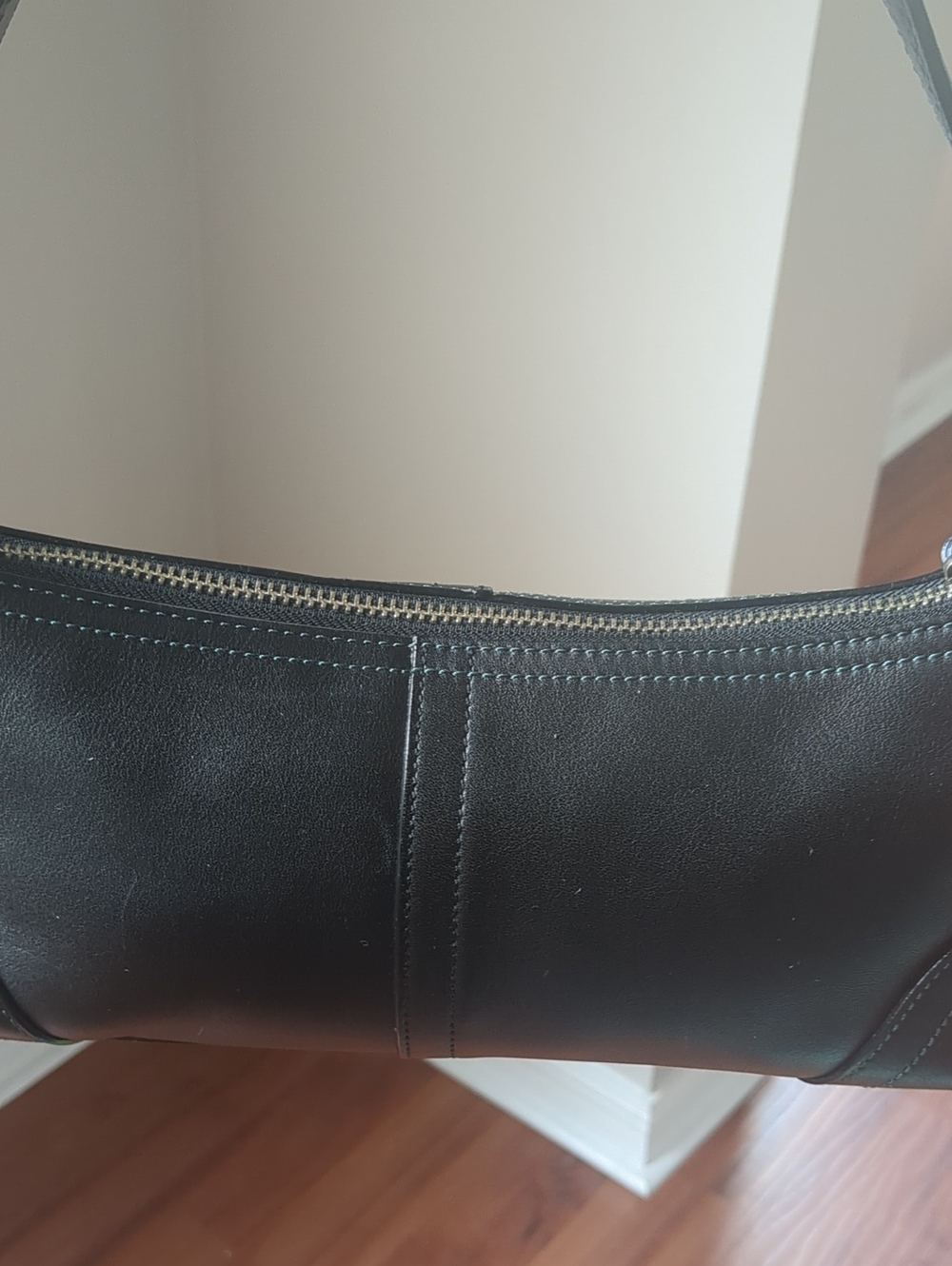 Vintage Coach  Baguette Shoulder Bag - Picture 9 of 14